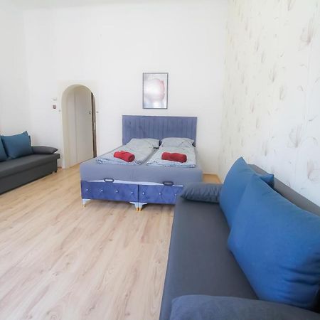 Ss Family 3 Bedroom Apartment In Praterstern Area Dw8 Viena Exterior foto